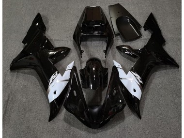 Best Aftermarket 2002-2003 Gloss Black White and Silver Yamaha R1 Fairings