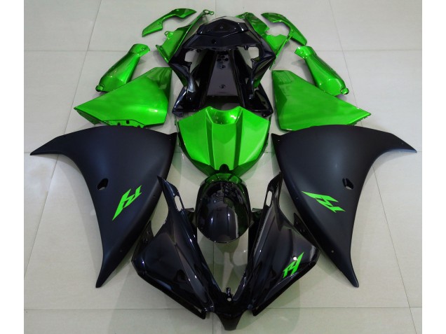 2013-2014 Matte Black and Green Yamaha R1 Fairings